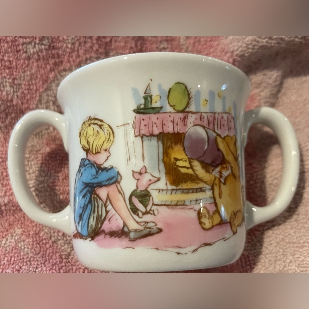 VTG/CLASSIC POOH ~Children's Mug with Handles. Circa 1985 but NEW/never used 💗